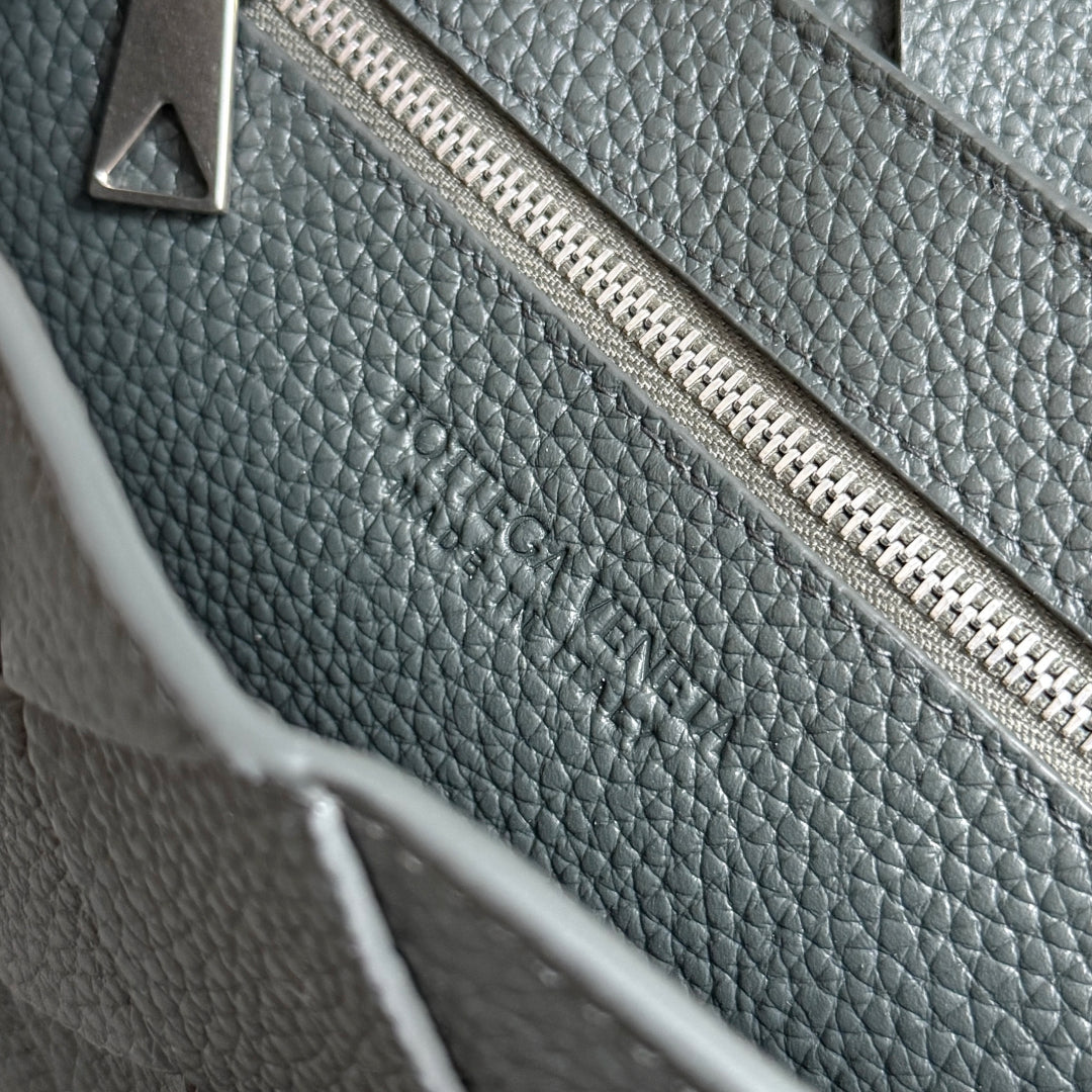 BOTTEGA VENETA 25S DIAGO 22 IN STEEL GRAY CALFSKIN SILVER HARDWARE