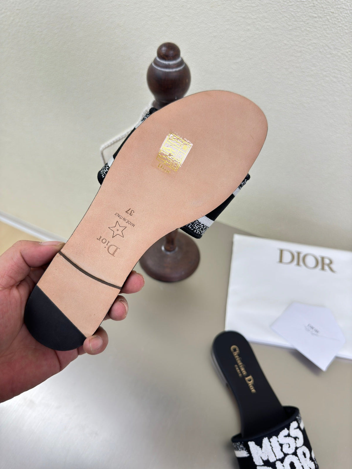DIOR DWAY SLIDE EMBROIDERED COTTON AND BLACK MISS ALLOVER MOTIF