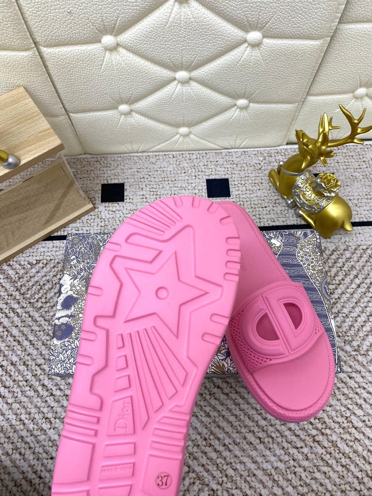 DIOR FLAT SLIDES 25S IN PINK TPU