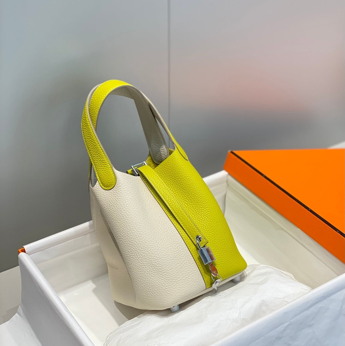 HERMES 25S PICOTIN LOCK 18 IN WHITE AND LEMON YELLOW CALFSKIN SILVER HARDWARE
