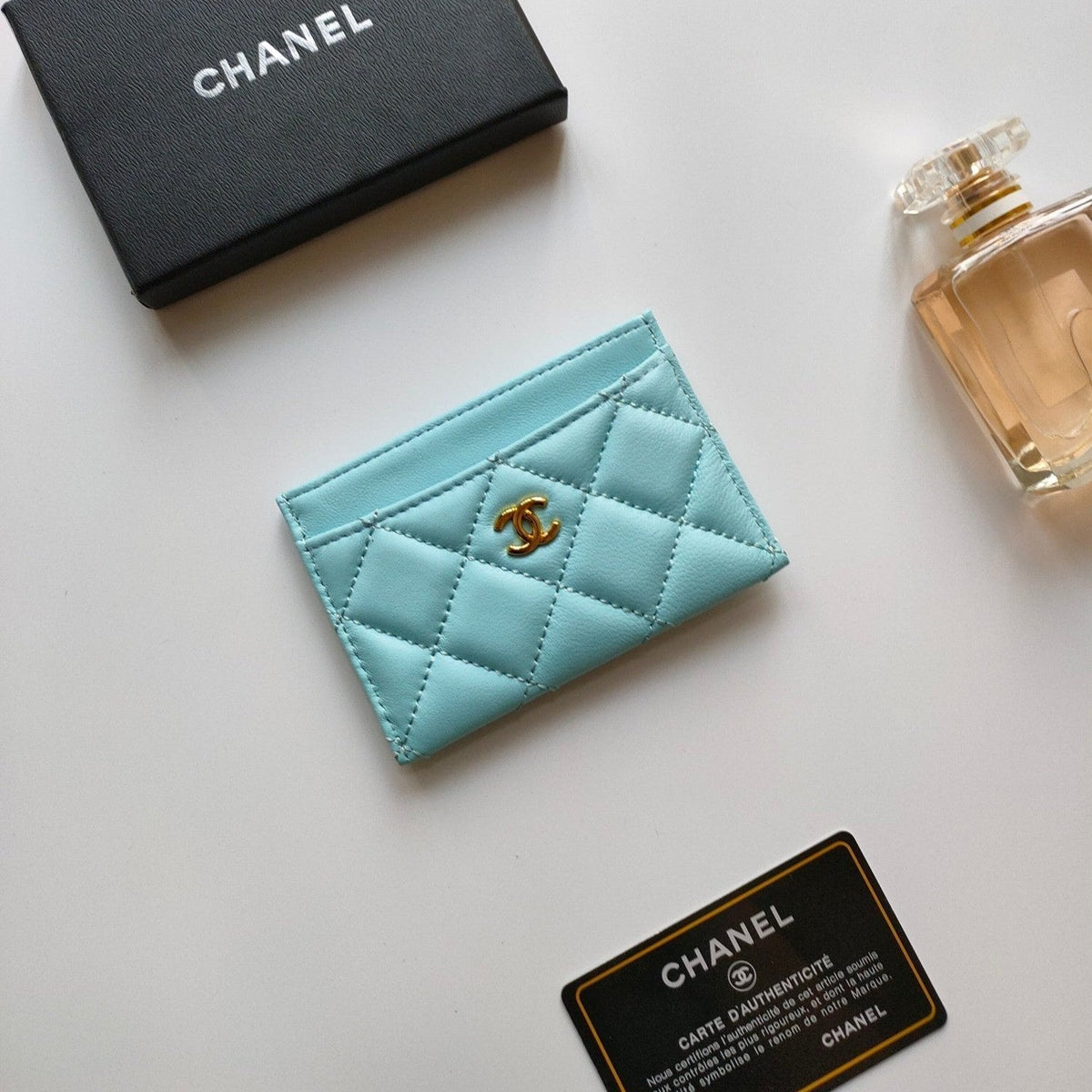 CHANEL CARD HOLDER 11.2 SKY CALFSKIN GOLD ICON