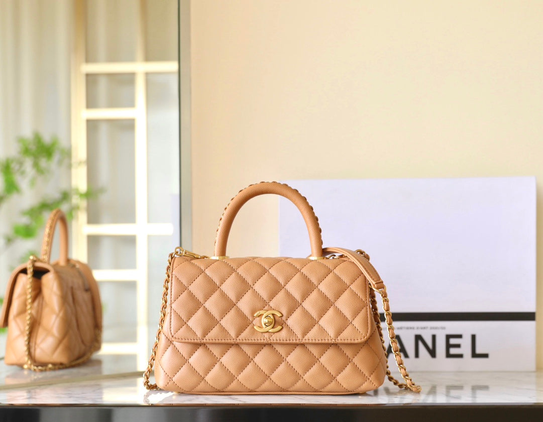 CHANEL 25S FLAP BAG 24 CM IN LIGHT BROWN LAMBSKIN WITH GOLD HARDWARE