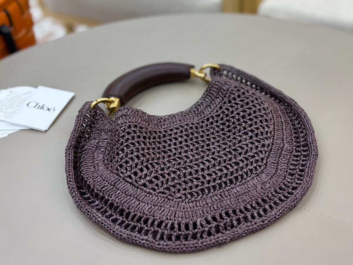 CHLOÉ 25S SUMMER BANANA HOBO BAG 36 IN BROWN