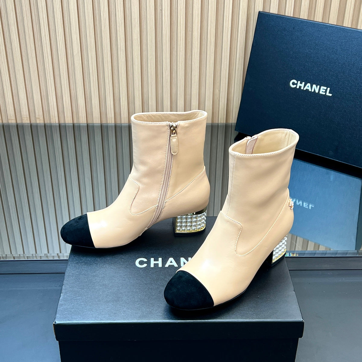 CHANEL 25S TALL BOOTS WITH PEARL DETAILS 50MM IN BEIGE CALFSKIN AND BLACK SUEDE