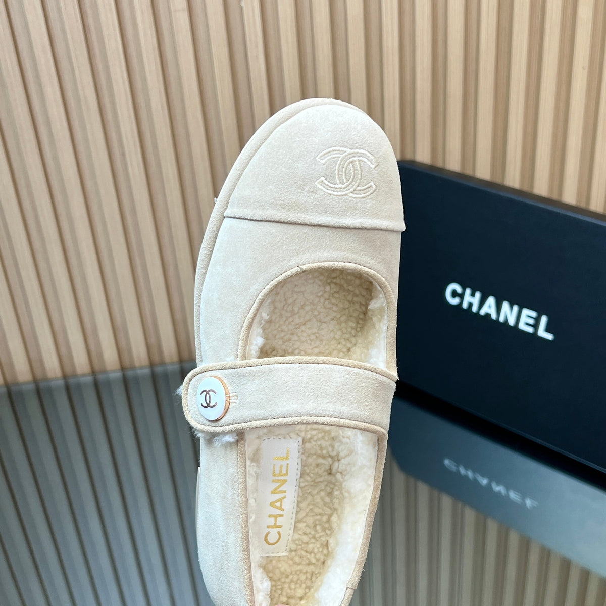 CHANEL 25S FURRY MARY JANE SHOES IN IVORY SUEDE