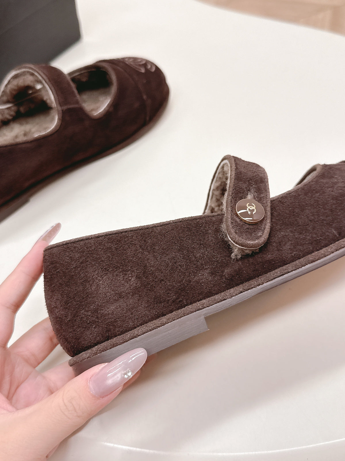 CHANEL FLAT MARY JANE SHOES 25S IN DARK BROWN VELVET