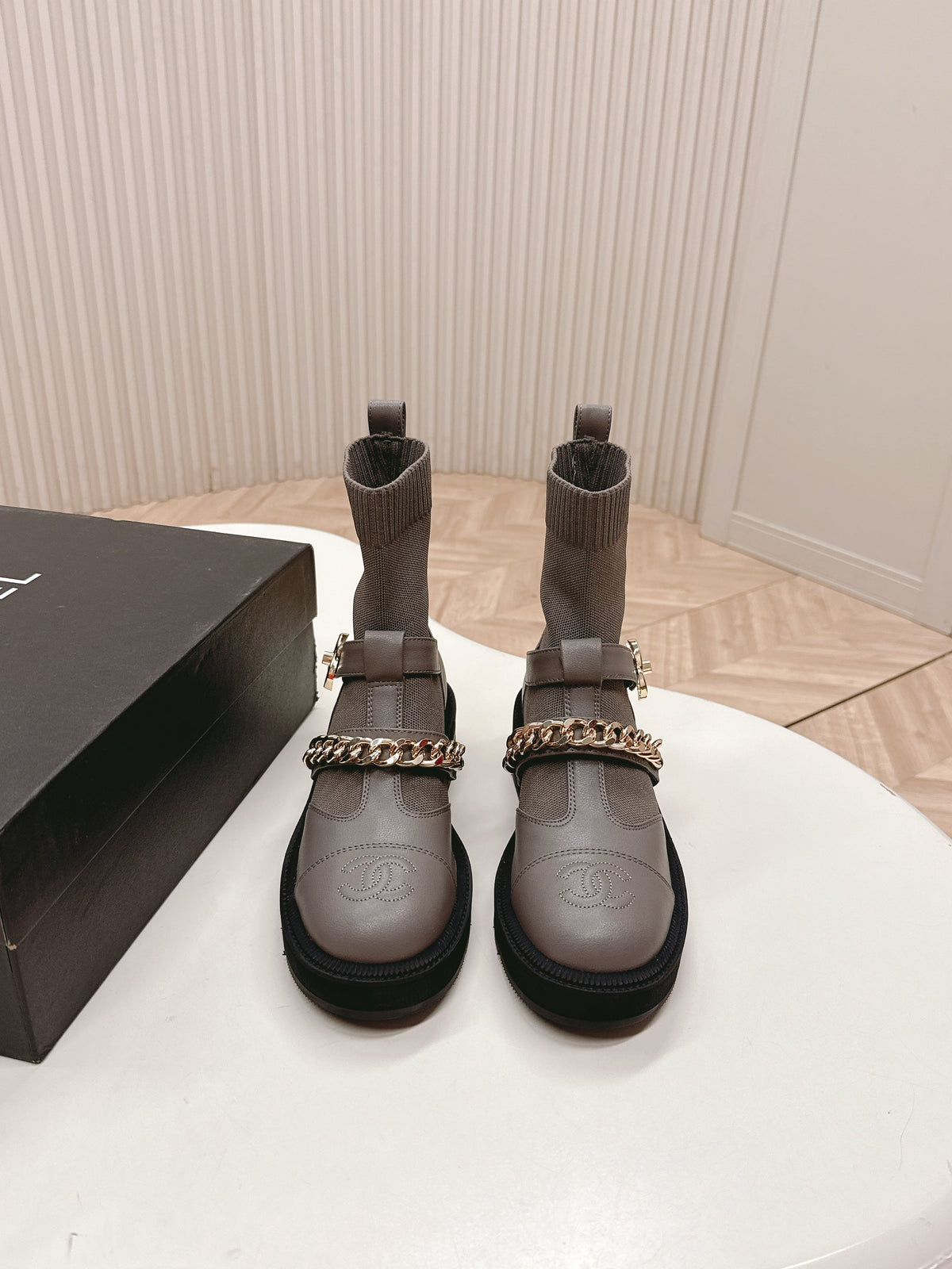 CHANEL ANKLE BOOTS 25S IN SMOKY GRAY LAMBSKIN AND FABRIC WITH GOLD HARDWARE