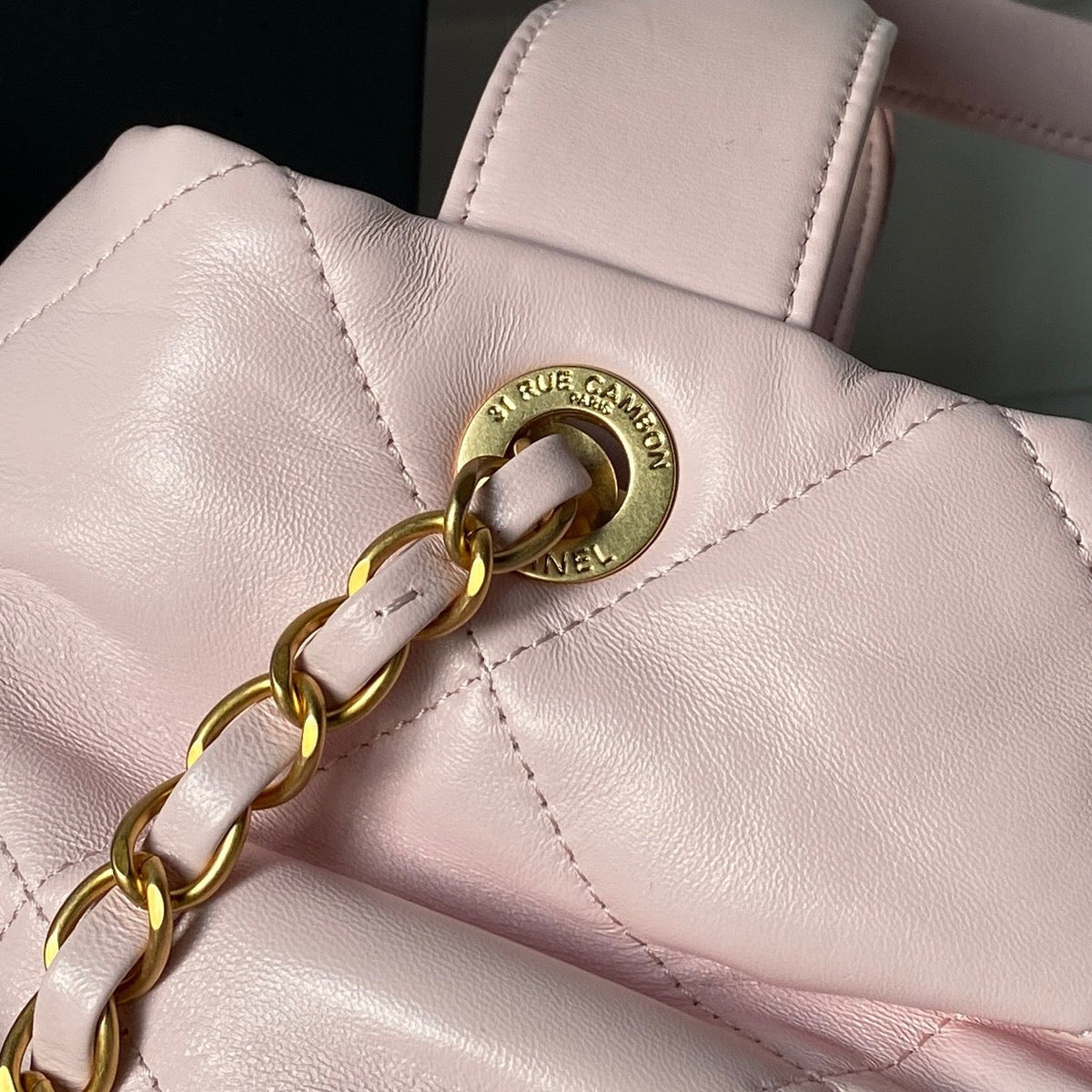 CHANEL 25S BOW BAG 38 IN PINK LAMBSKIN WITH GOLD HARDWARE