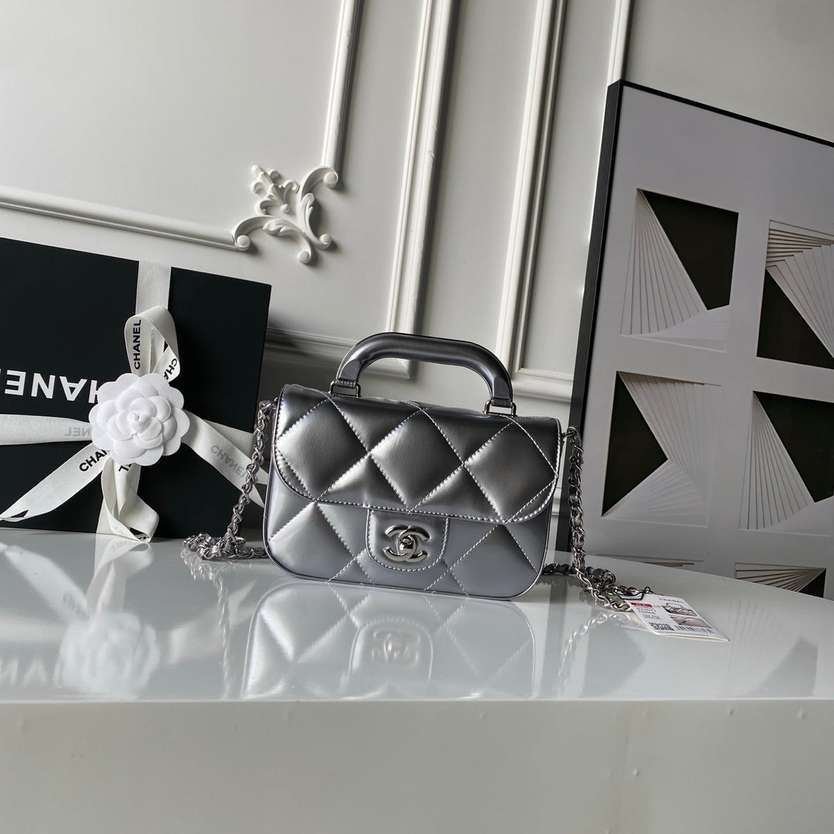 CHANEL 25S FLAP BAG 18 IN SILVER METALLIC CALFSKIN