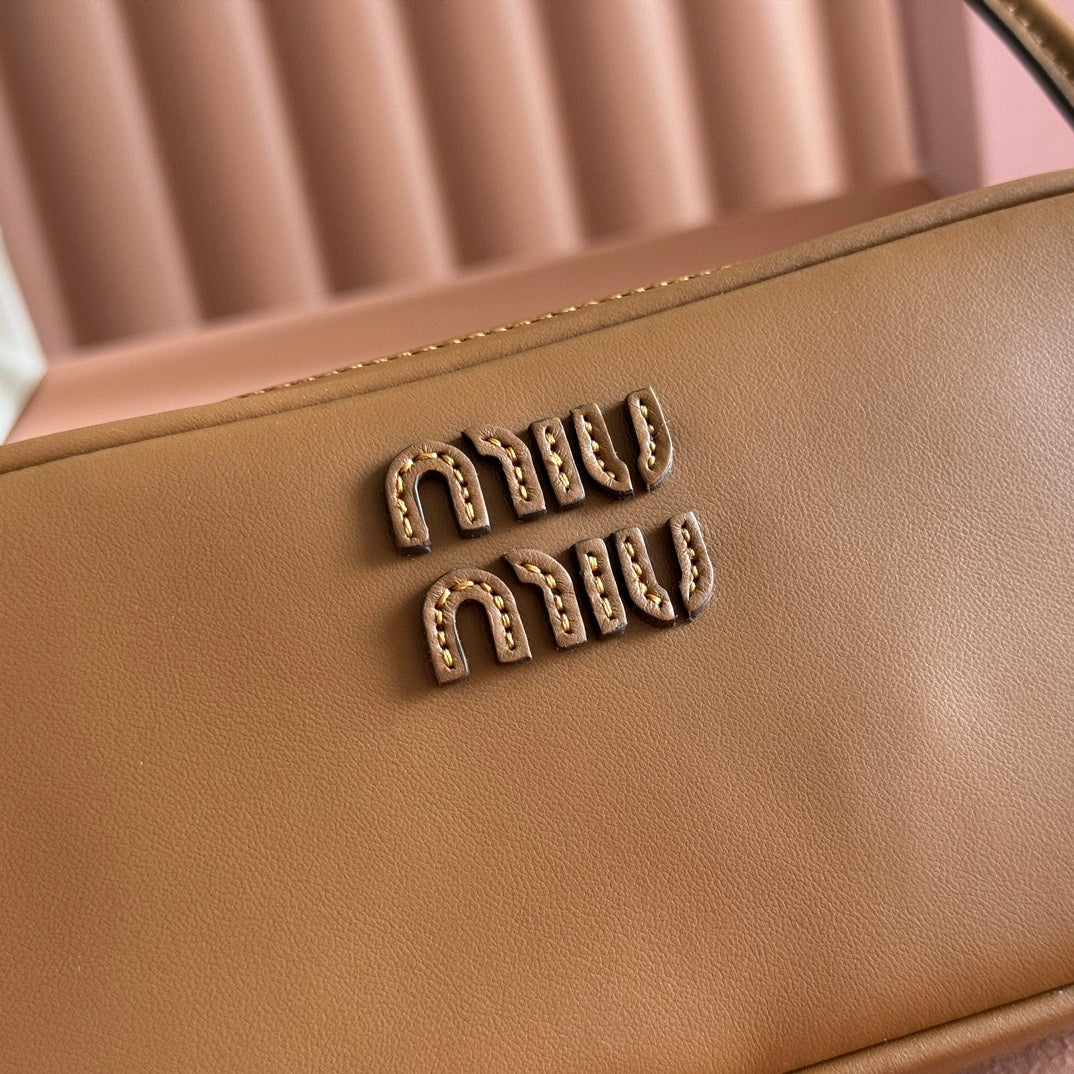 MIUMIU 26S POUCH BAG 20 IN TAN BROWN CALFSKIN GOLD HARDWARE