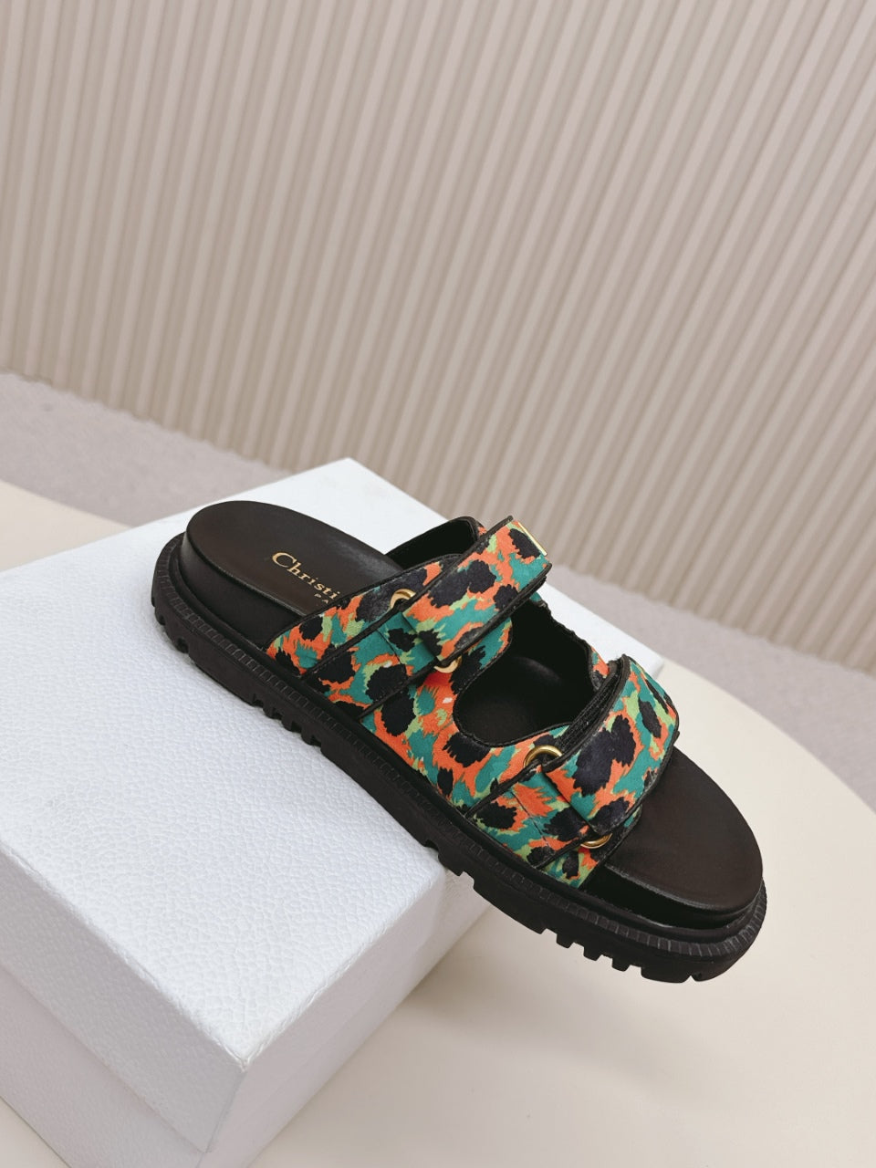 DIOR CLASSIC DOUBLE-STRAP SLIDES 25S IN MULTICOLOR FABRIC AND CALFSKIN
