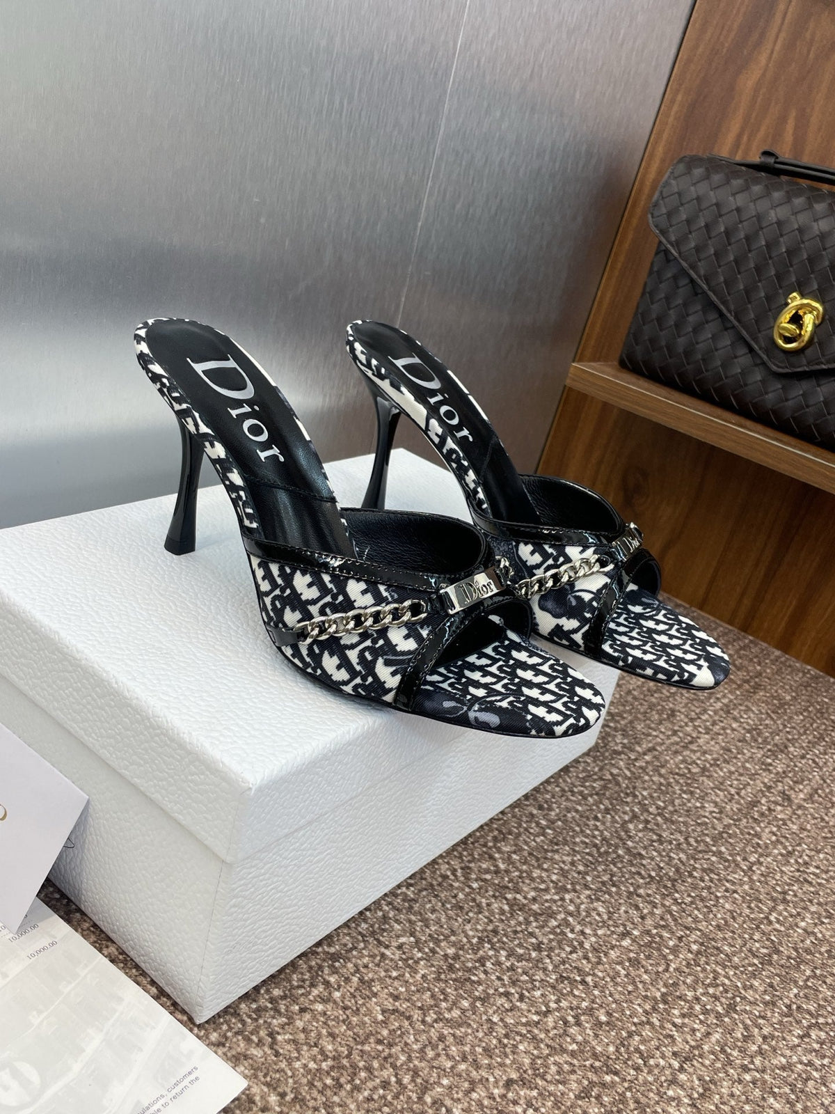 DIOR 25S HIGH HEELS PUNK 85MM IN BLACK WHITE CALFSKIN AND CANVAS