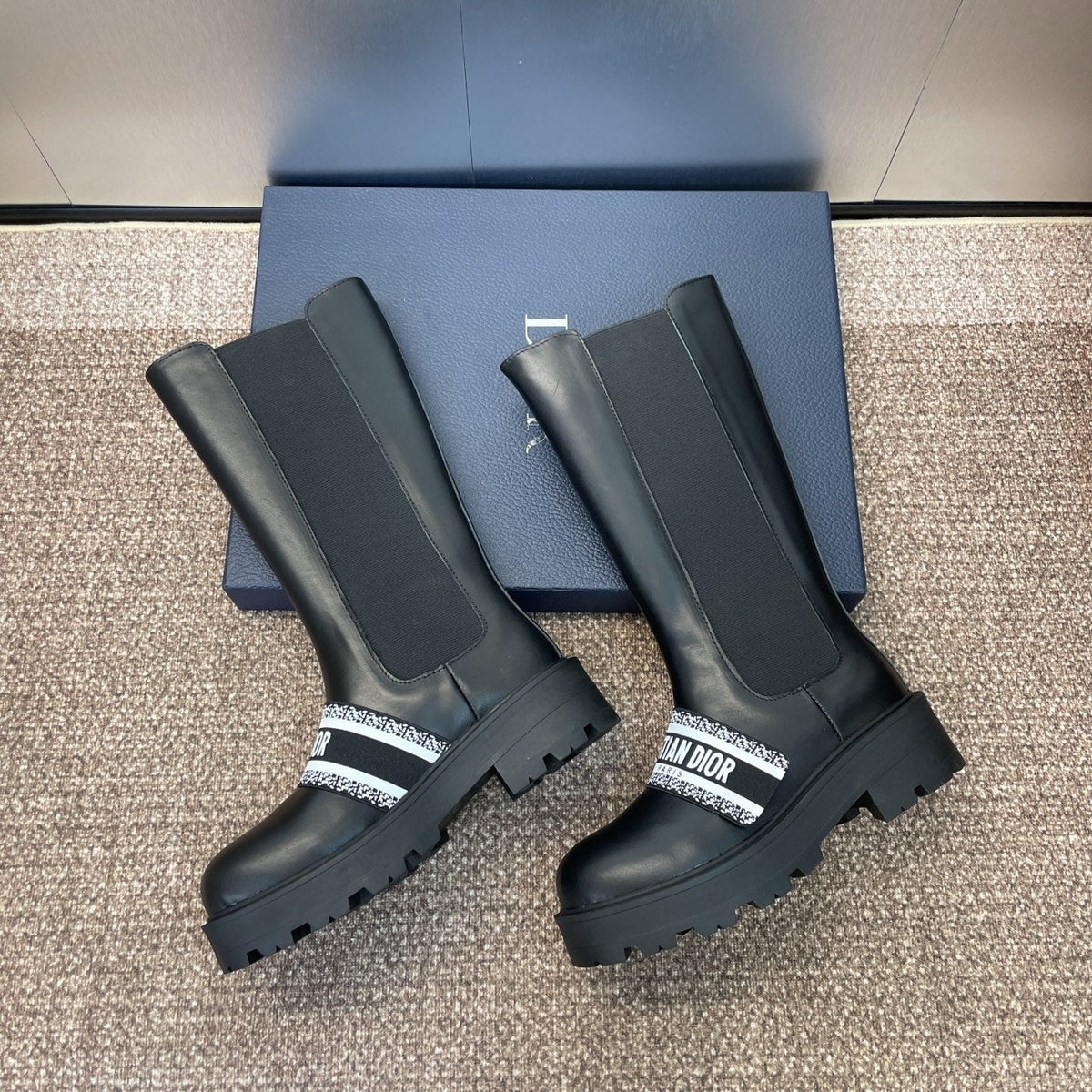 DIOR 25S D-QUEST TALL CHELSEA BOOTS 45MM IN BLACK CALFSKIN