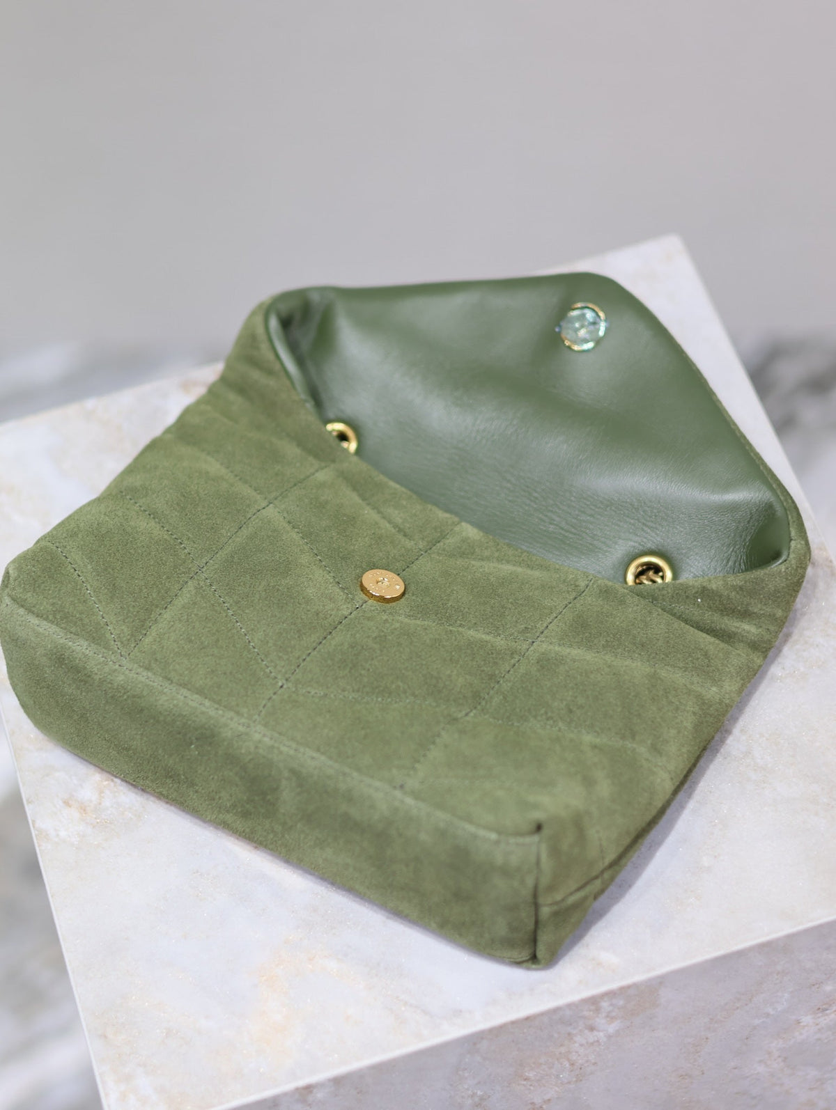 YSL 25S LOULOU PUFFER MINI 23 IN GREEN SUEDE GOLD HARDWARE