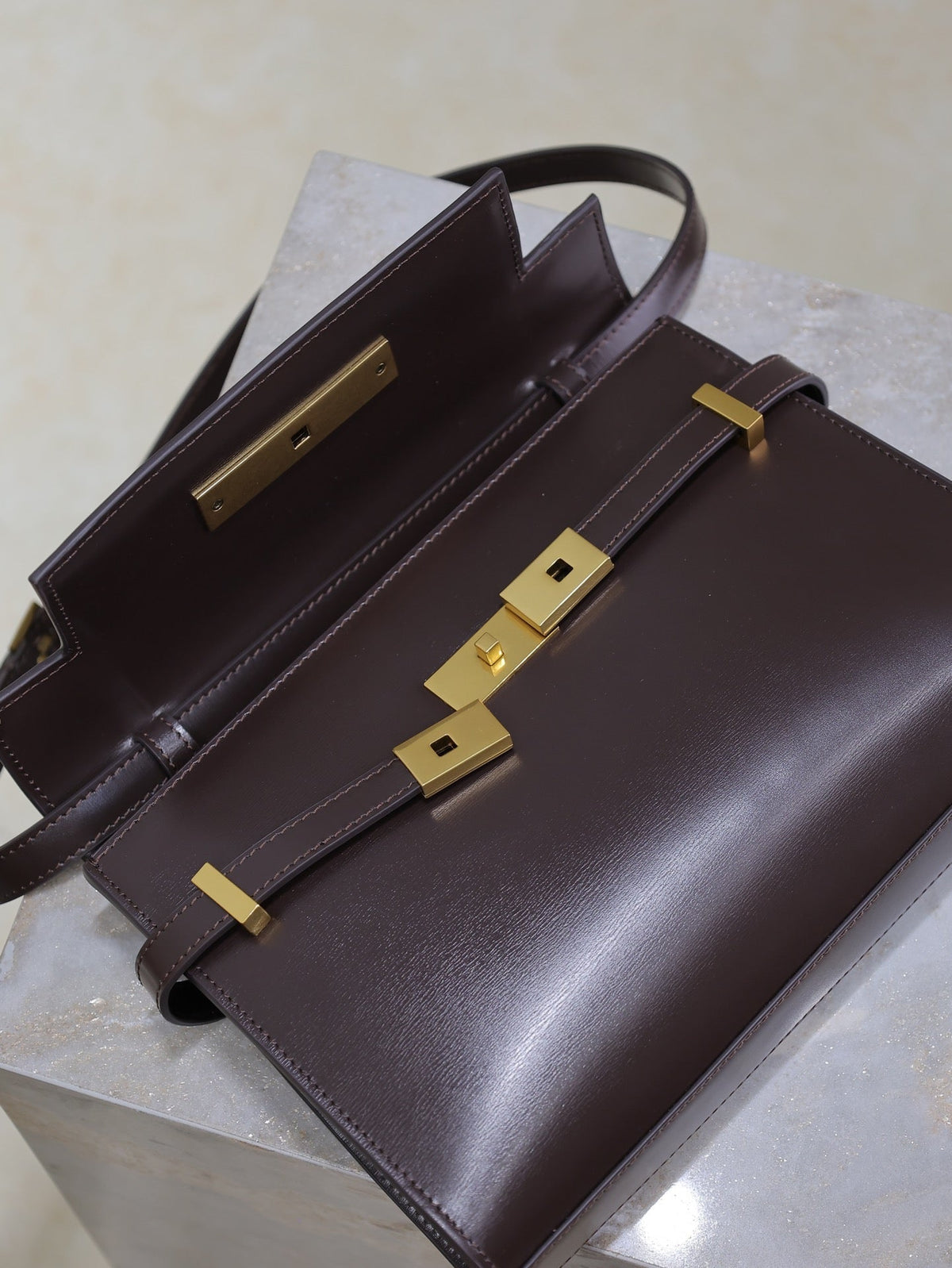 YSL 25S MANHATTAN SMALL 24 IN ROUGE CABERNET CALFSKIN GOLD HARDWRE