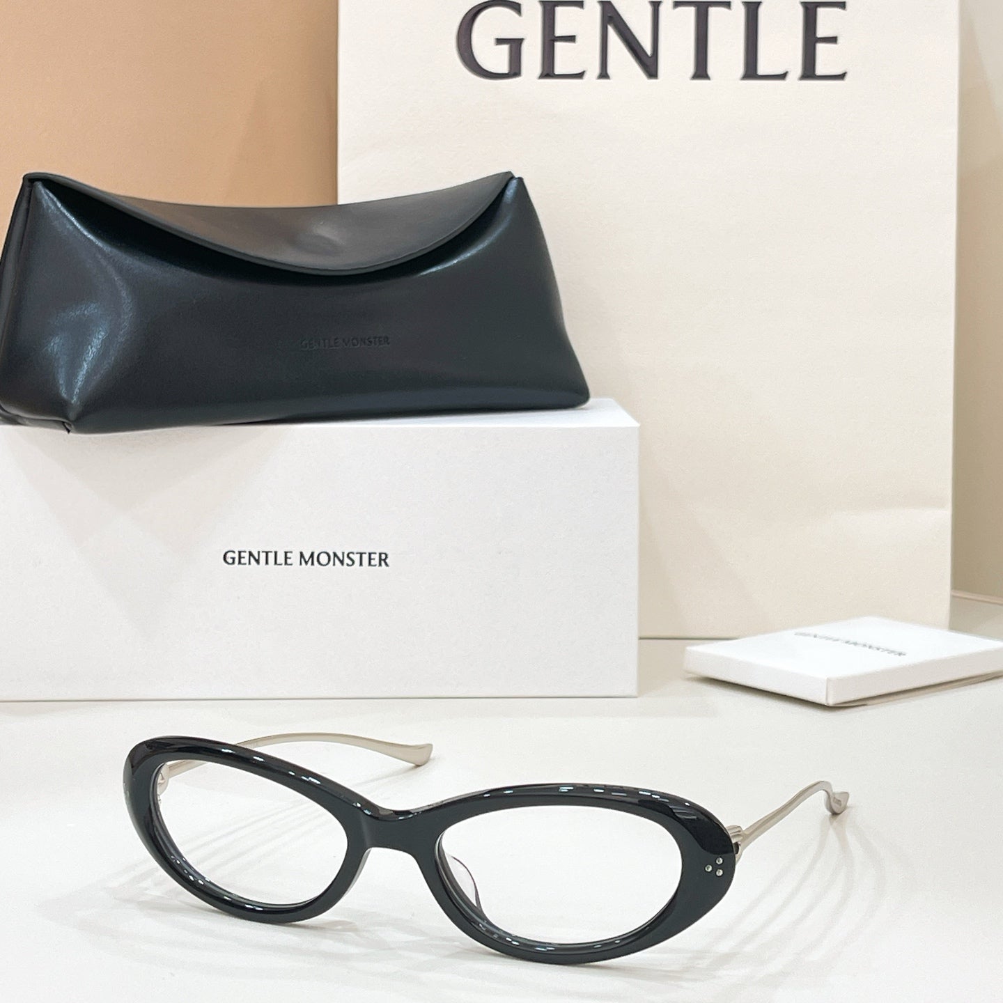 GENTLE MONSTER Sunglasses-ORA