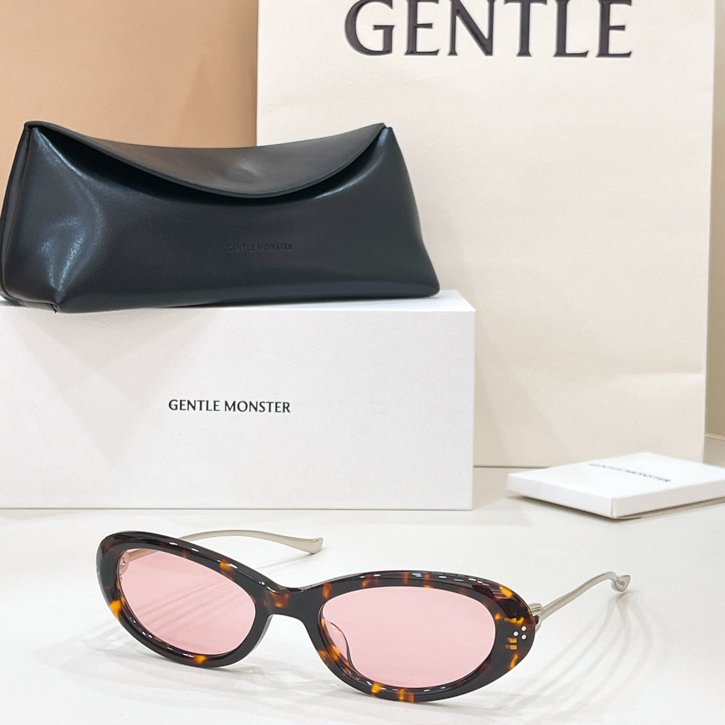 GENTLE MONSTER Sunglasses-ORA